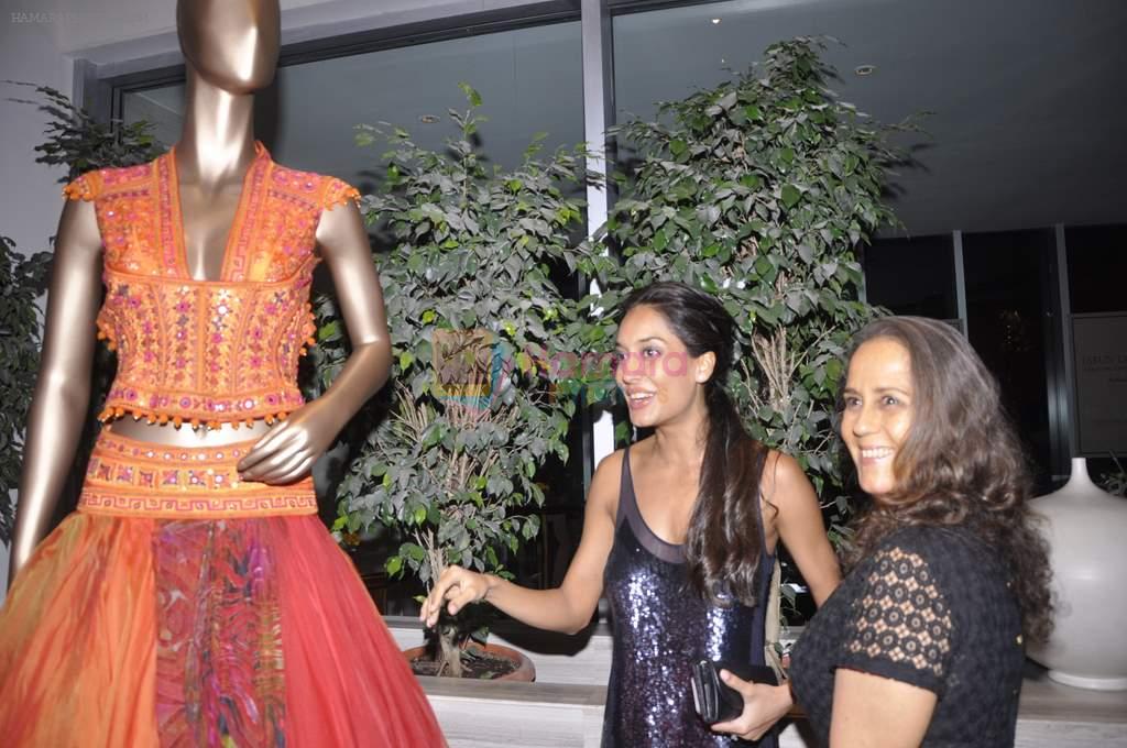 Lisa Haydon at Tarun Tahiliani Couture Exposition 2013 in Mumbai on 2nd Aug 2013