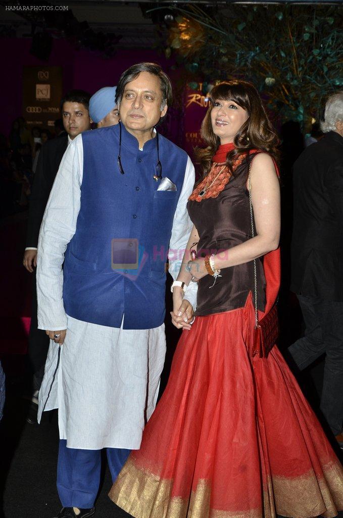 Shashi Tharoor on day 4 of PCJ Delhi Couture Week 2013 on 3rd Aug 2013