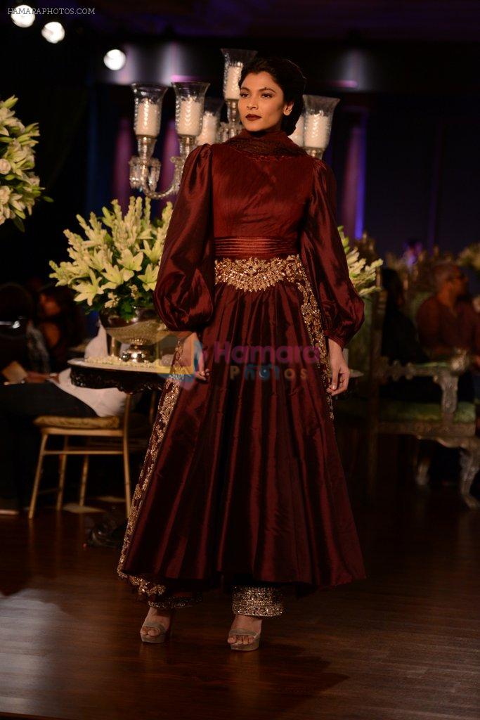 Model walks for Manish Malhotra show at PCJ Delhi Couture Week 2013 on 4th Aug 2013