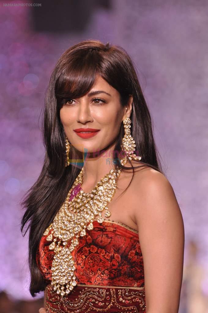 Chitrangada Singh walk the ramp at the Grand Finale of IIJW 2013 on 8th Aug 2013