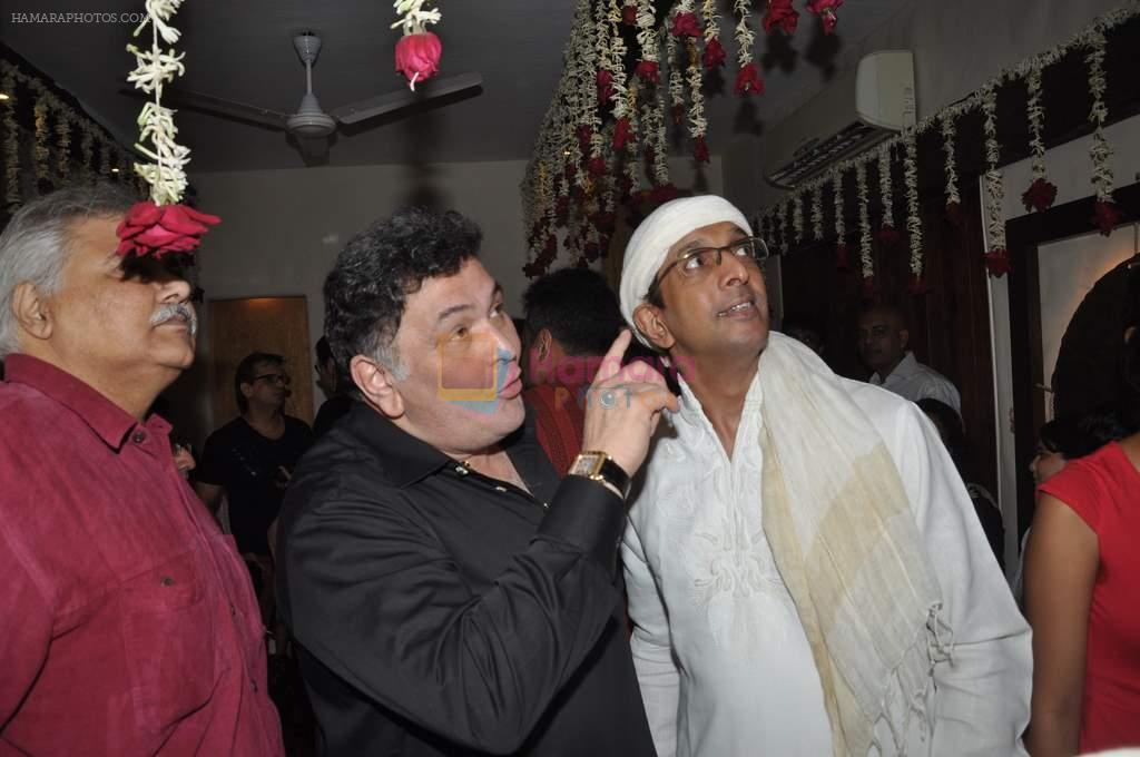 Rishi Kapoor at Javed Jaffrey's Eid bash in Andheri, Mumbai on 9th Aug 2013