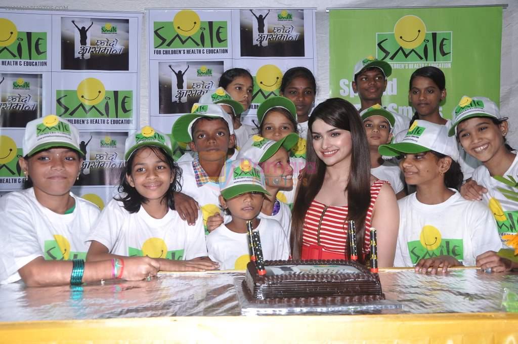 Prachi Desai at Smile Foundation Event in Parle, Mumbai on 13th Aug 2013