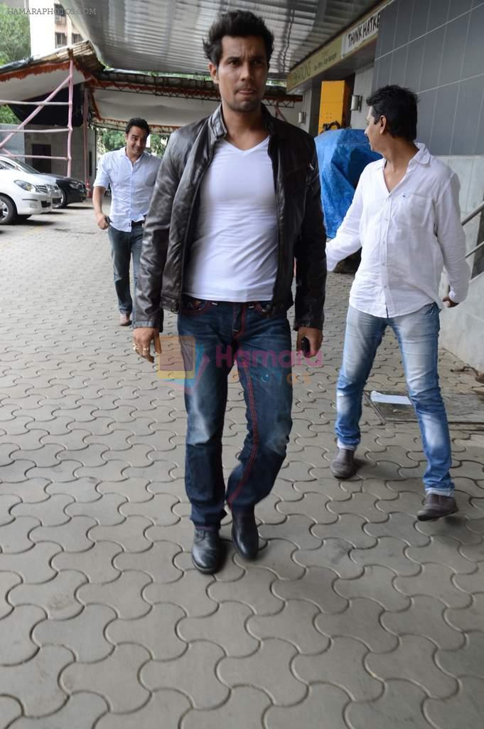 Randeep Hooda at John day first look in Mumbai on 14th Aug 2013