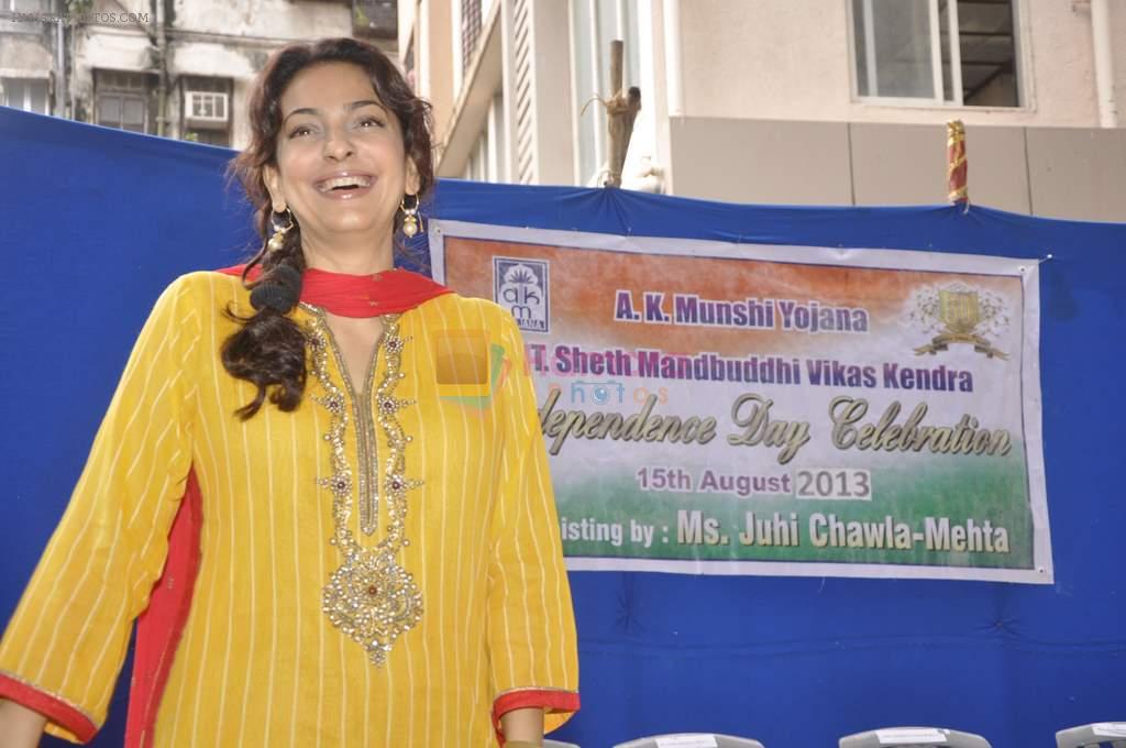 Juhi Chawla at Independence day event in nana Chowk on 15th Aug 2013