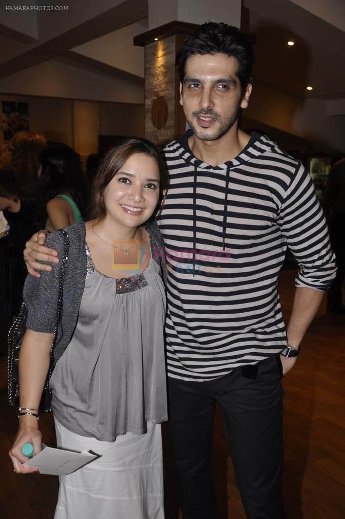 Zayed Khan at Wisdom play premiere in St Andrews, Mumbai on 19th Aug 2013