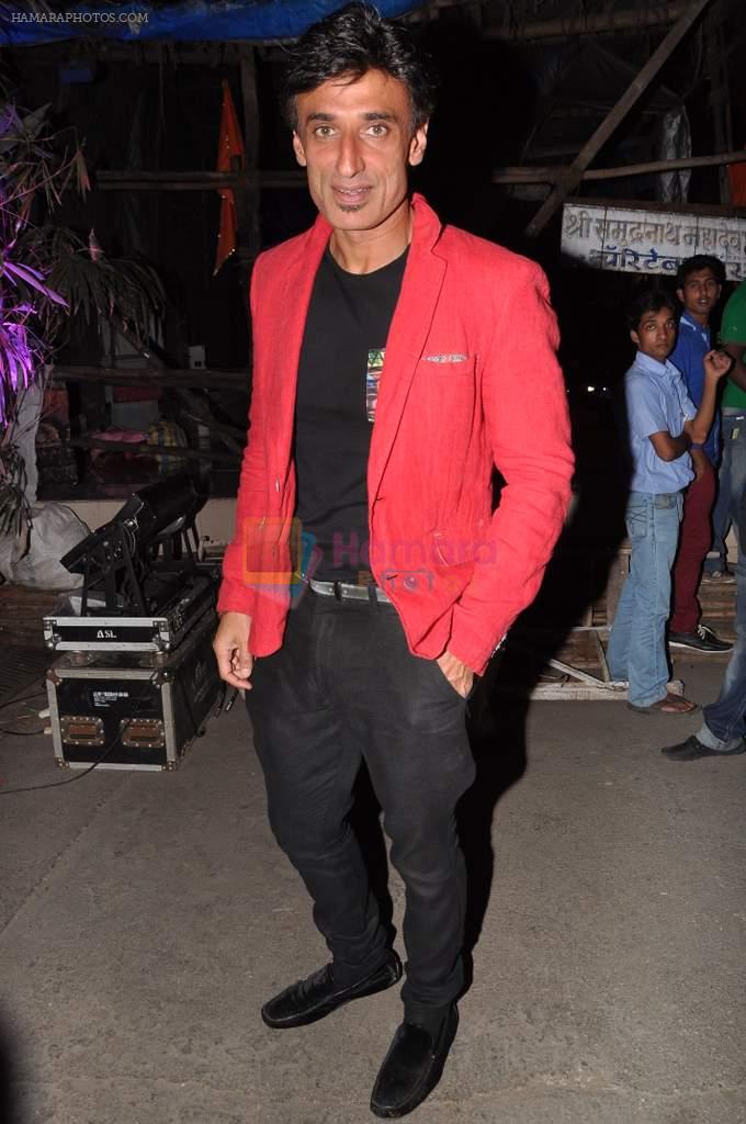 Rahul Dev snapped at the launch of Alibii lounge in Mumbai on 22nd Aug 2013