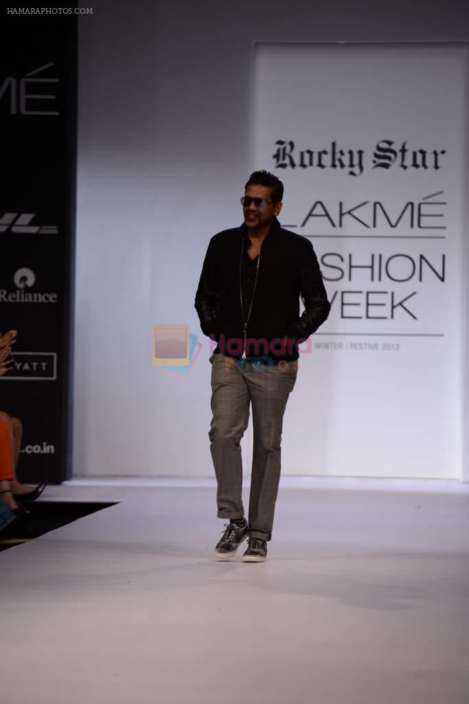 Rocky S walk the ramp for Rocky S show at LFW 2013 Day 2 in Grand Haytt, Mumbai on 24th Aug 2013