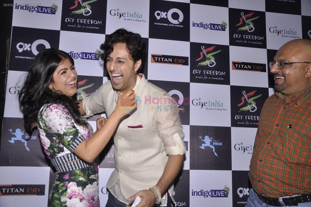 SALIM MERCHANT AND SHENAZ TREASURYVALA at Cry Freedom concert in Blue Frog, Mumbai on 28th Aug 2013