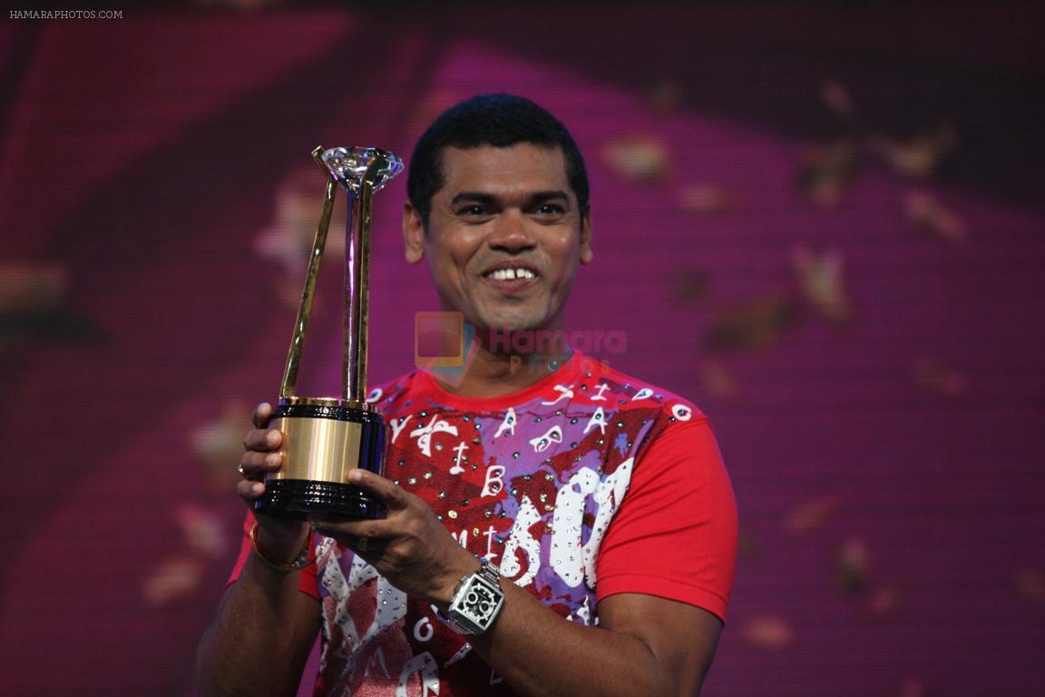 Siddharth Jadhav, Winner of Nokia Rangeen Performer of the Year at BIG Marathi Entertainment Awards on 30th Aug 2013