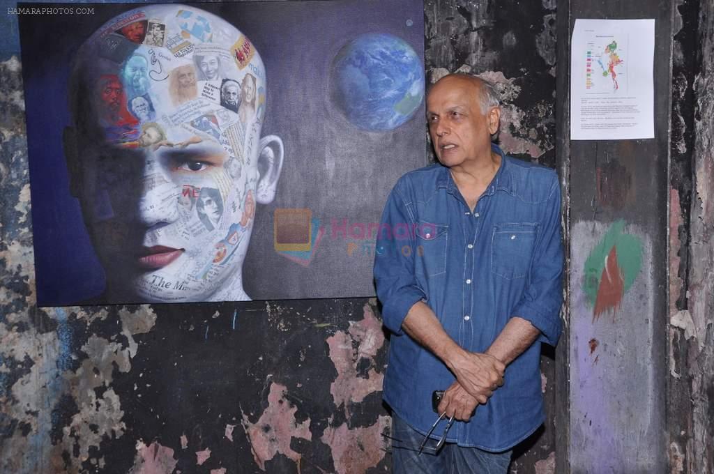 Mahesh Bhatt at Burmese exhibition for friend Gaurav Yadav in Elphinstone, Mumbai on 1st Sept 2013