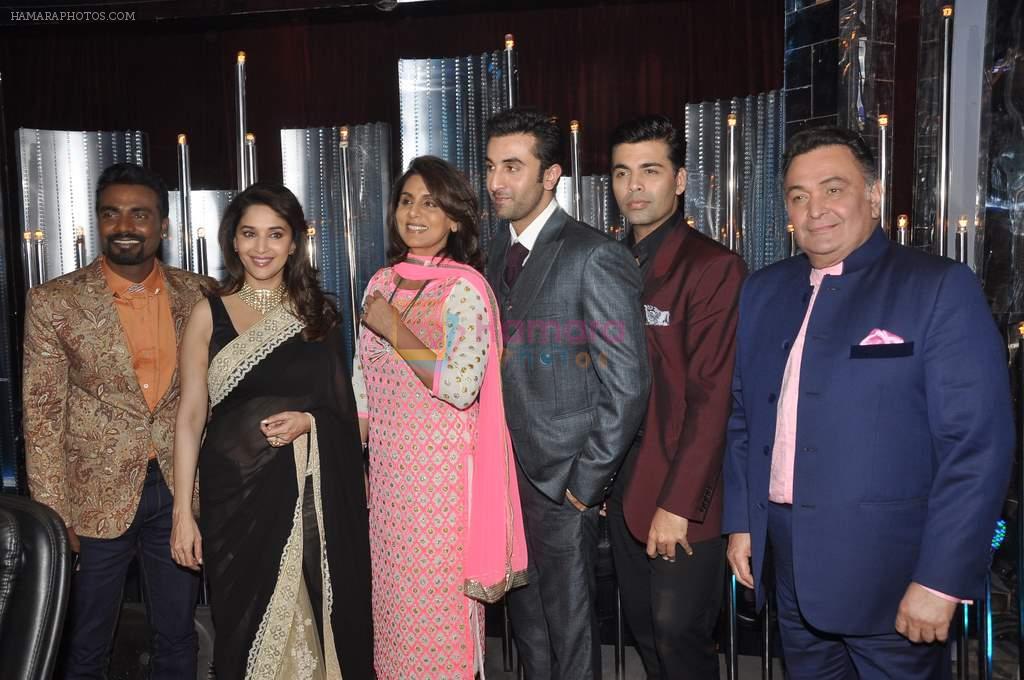 Rishi Kapoor, Neetu Singh, Ranbir Kapoor, Karan, Remo, Madhuri on the sets of Jhalak Dikhlaa Jaa Season 6 Semi Final on 3rd Sept 2013