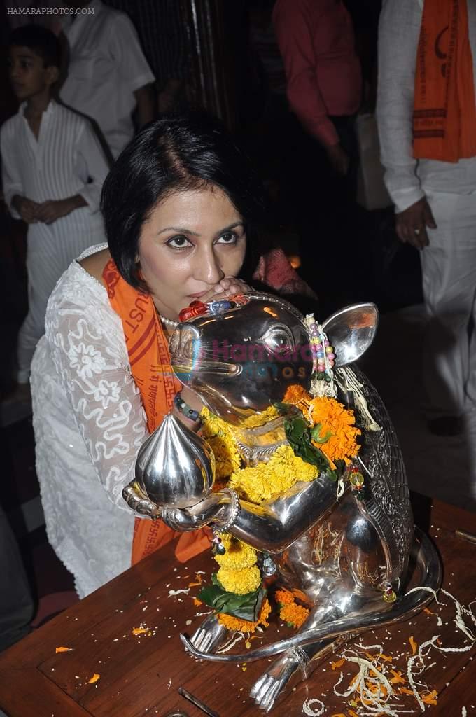 Madhushree celebrate Ganesh Chaturthi in Mumbai on 9th Sept 2013