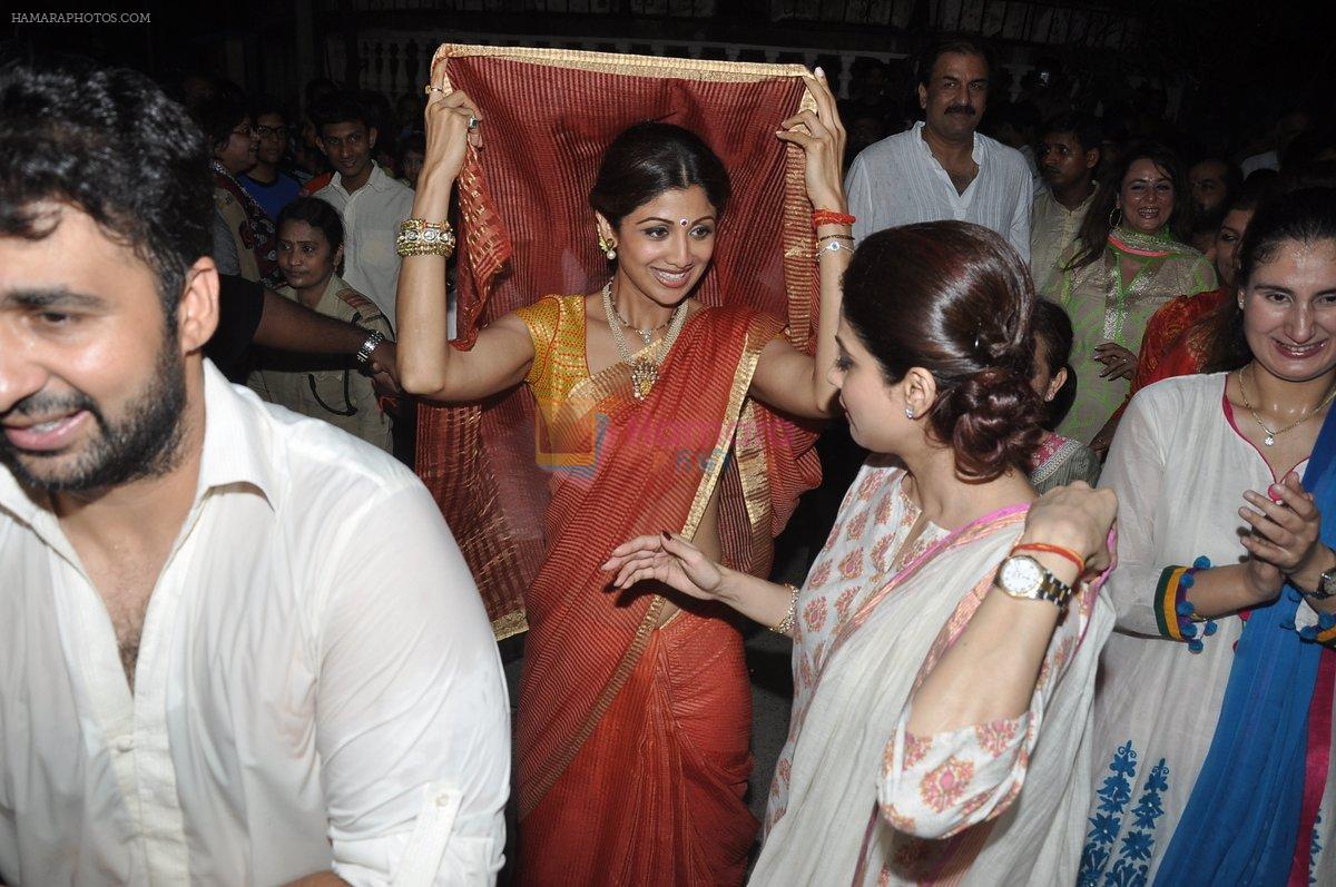 Shilpa Shetty's Ganesha Visarjan in Mumbai on 10th Sept 2013