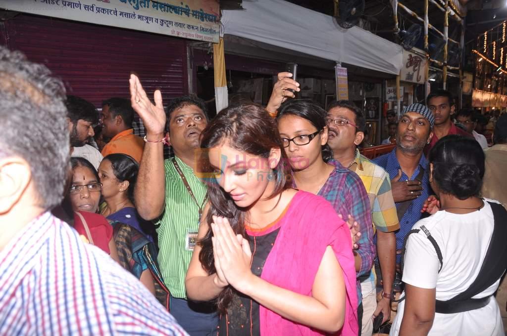 Pooja Chopra  at Lalbaug Ka raja in Mumbai on 11th Sept 2013