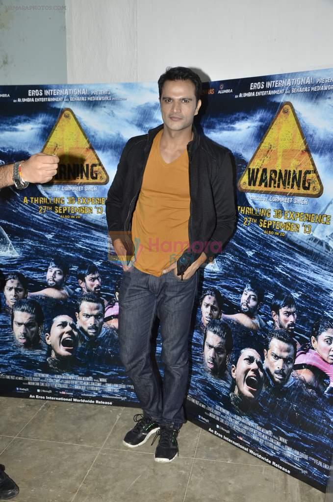 Jitin Gulati at Warning film promotions in Mumbai on 17th Sept 2013