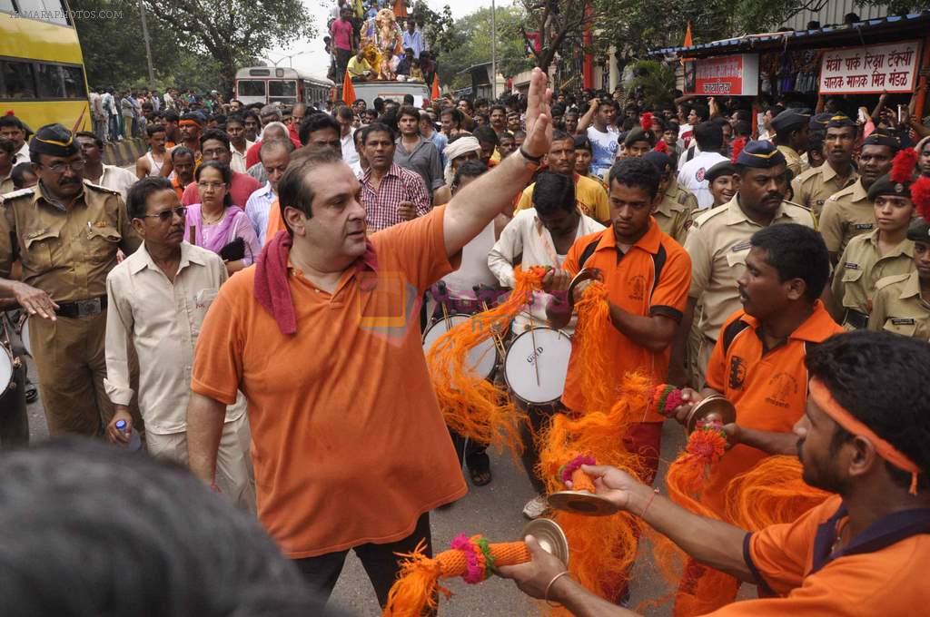 Rajiv Kapoor at RK Studios Ganpati Visarjan in Mumbai on 18th Sept 2013