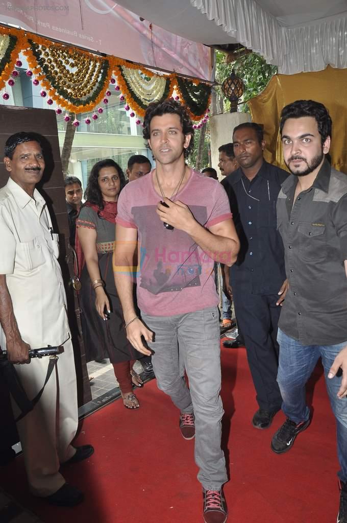 Hrithik Roshan at T-Series pooja in Mumbai on 19th Sept 2013