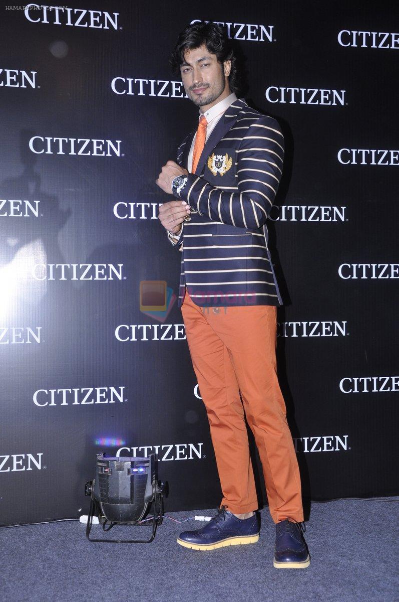 Vidyut Jamwal unveils Citizen watches Promaster Series in Palladium, Mumbai on 25th Sept 2013