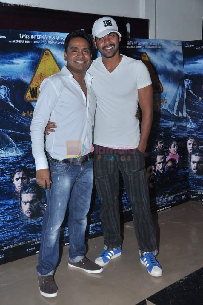 Shabbir Ahluwalia at Warning film premiere in PVR, Juhu, Mumbai on 26th Sept 2013