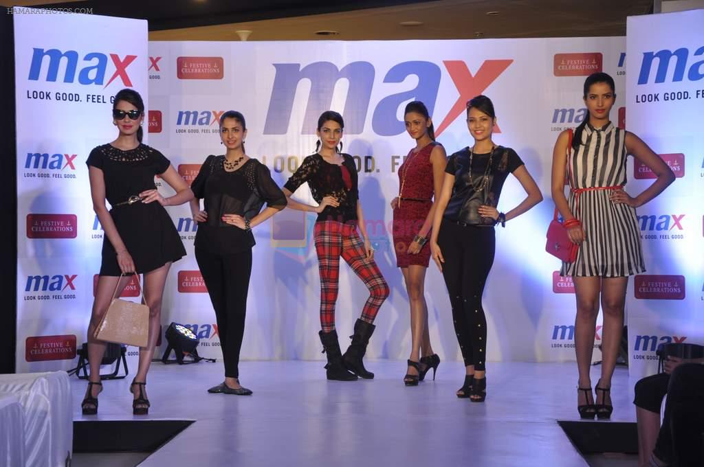 at the launch of Max's Festive 2013 collection in Phoenix Market City Mall, Kurla, Mumbai on 27th Sept 2013