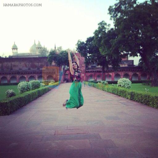 Maryam zakaria celebrated her birthday with her mom at Taj Mahal on 28th Sept 2013