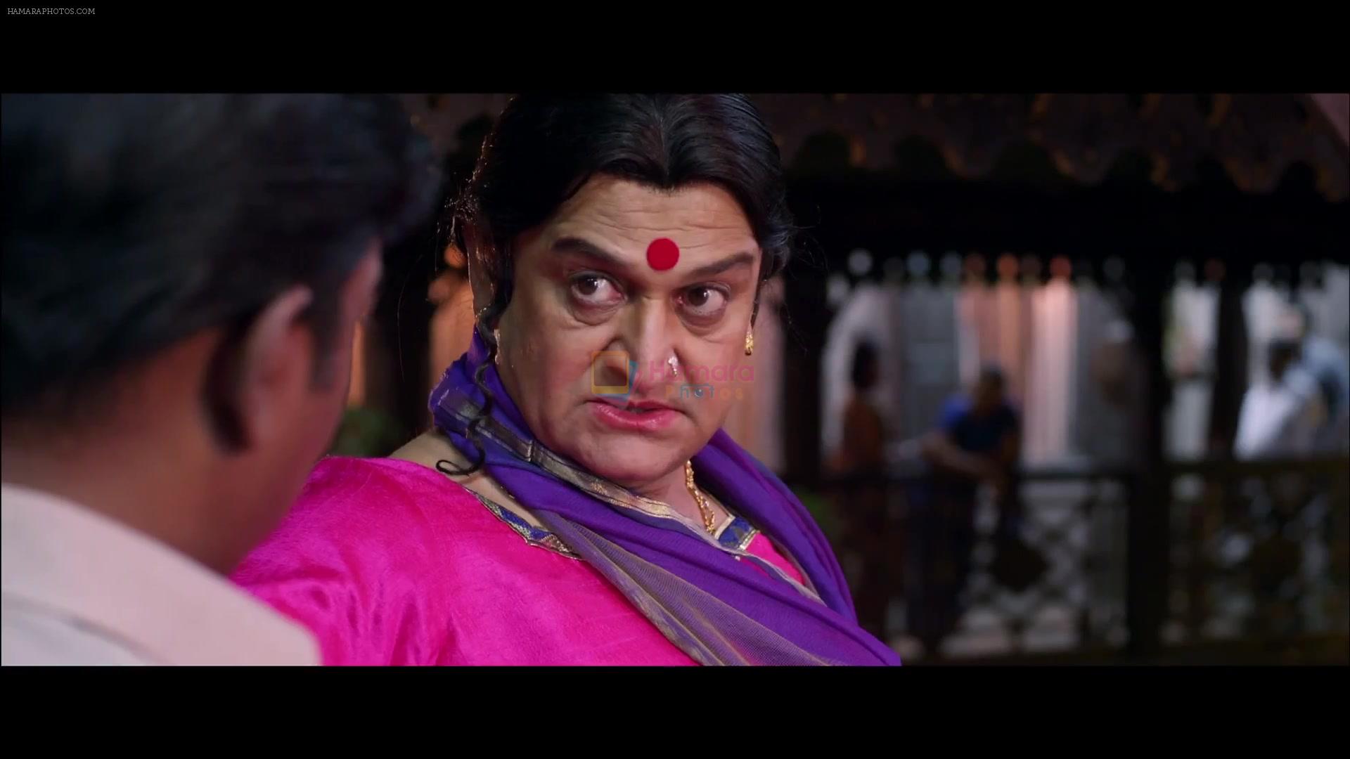 Mahesh Manjrekar as Begum in Rajjo