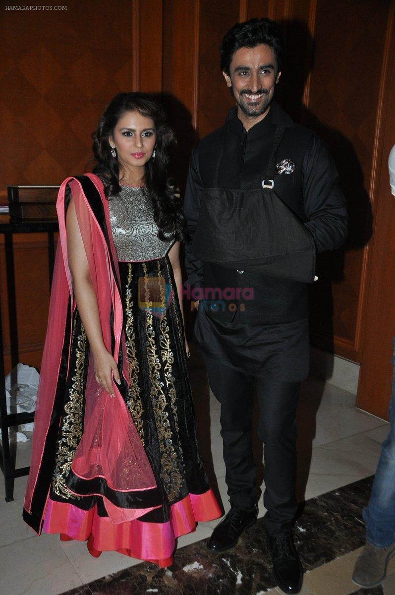 Kunal Kapoor, Huma Qureshi at The closing ceremony of the 4th Jagran Film Festival in Mumbai on 29th Sept 2013