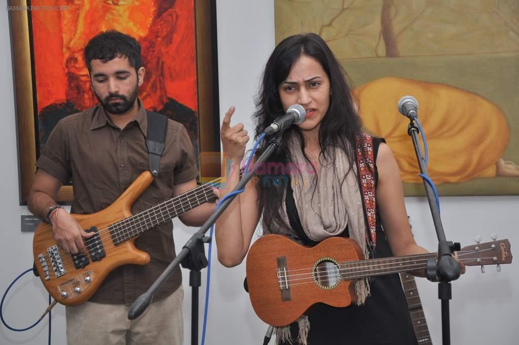 Vasudha Jha live at Percept gallery in Mumbai on 4th Oct 2013