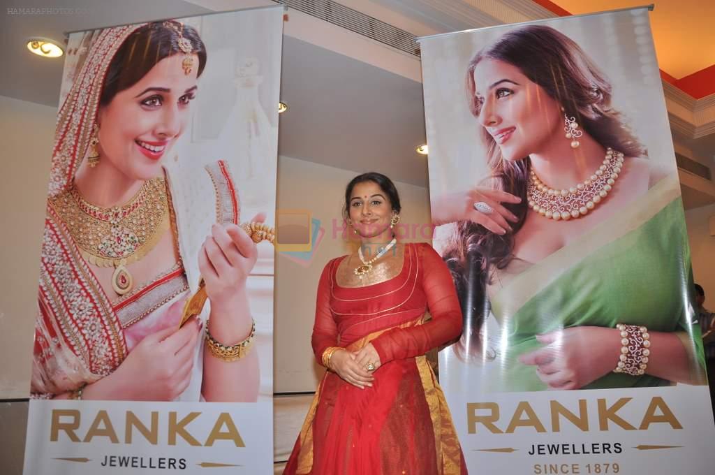 Vidya Balan at Ranka jewellery store launch in Thane, Mumbai on 5th Oct 2013