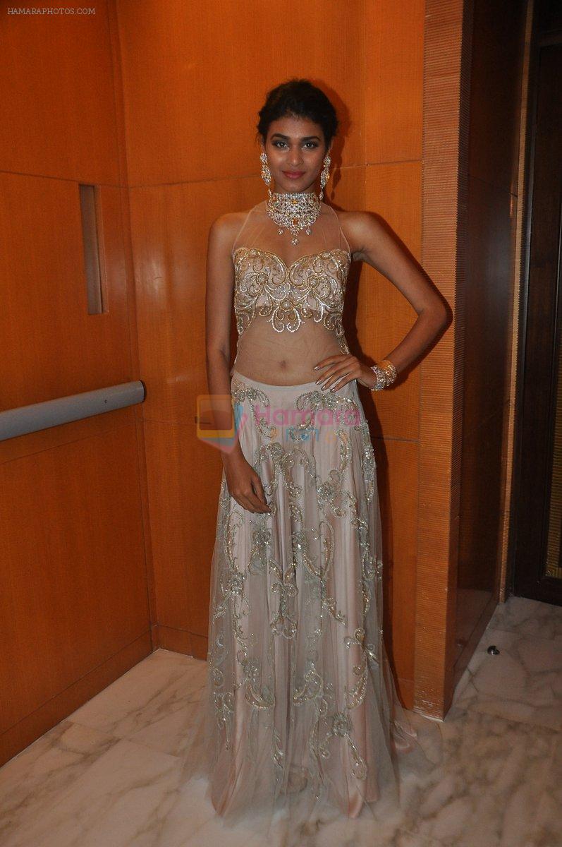 at  dassani jewellery preview in Mumbai on 11th Oct 2013