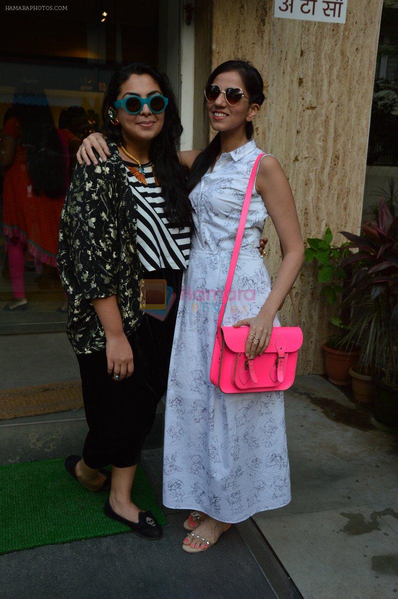 Nishka Lulla at Shruti Sancheti & Priyadarshini preview in Atosa, Mumbai on 11th oct 2013
