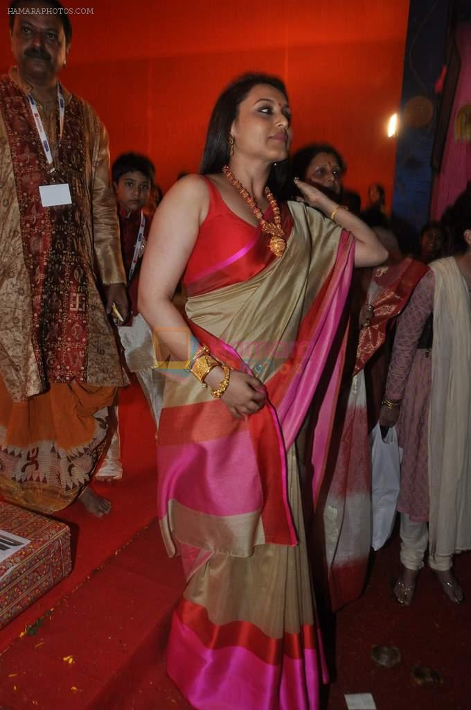 Rani Mukherjee celebrates Durga Pooja in Mumbai on 12th Oct 2013
