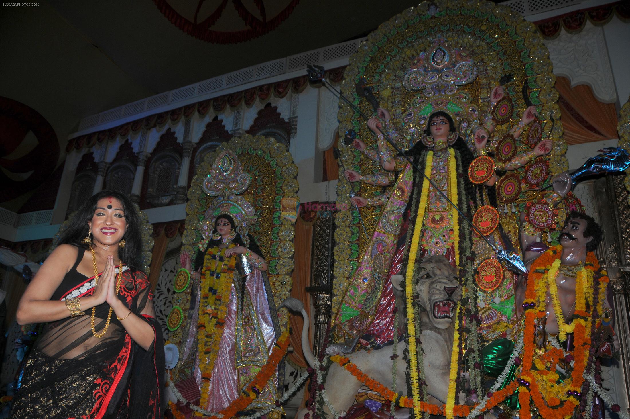 Rituparna Sen Gupta  at Dussera celebration at Andheri Durgautsav,spearheaded by Krishendu Sen in Mumbai on 13th Oct 2013