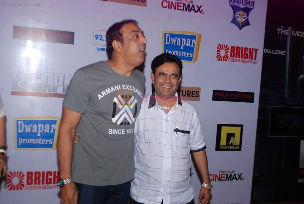 Vindu Dara Singh at Escape Plan screening in Cinemax, Mumbai on 17th Oct 2013