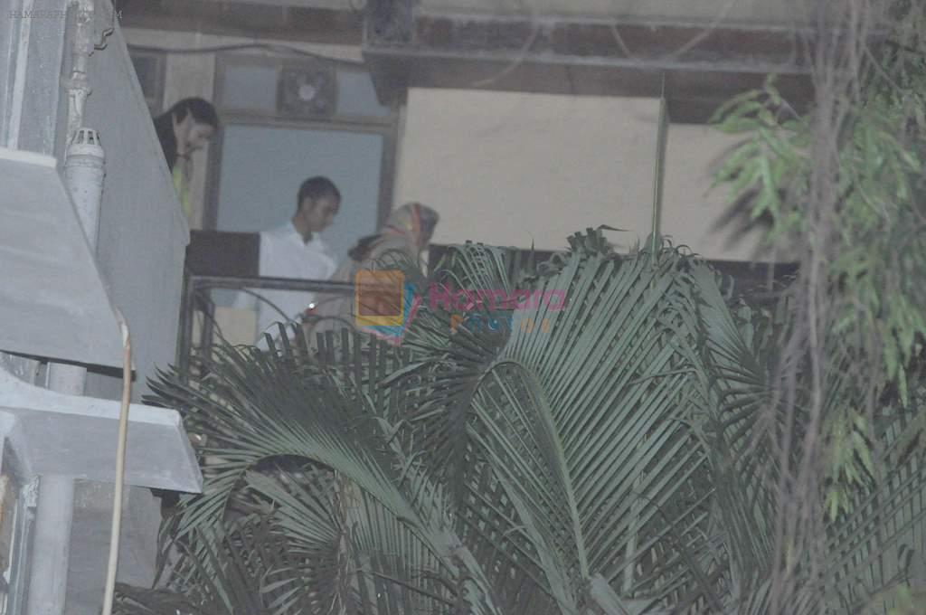 Aishwarya Rai Bachchan and Jaya Bachchan's karva chauth in Juhu, Mumbai on 22nd Oct 2013