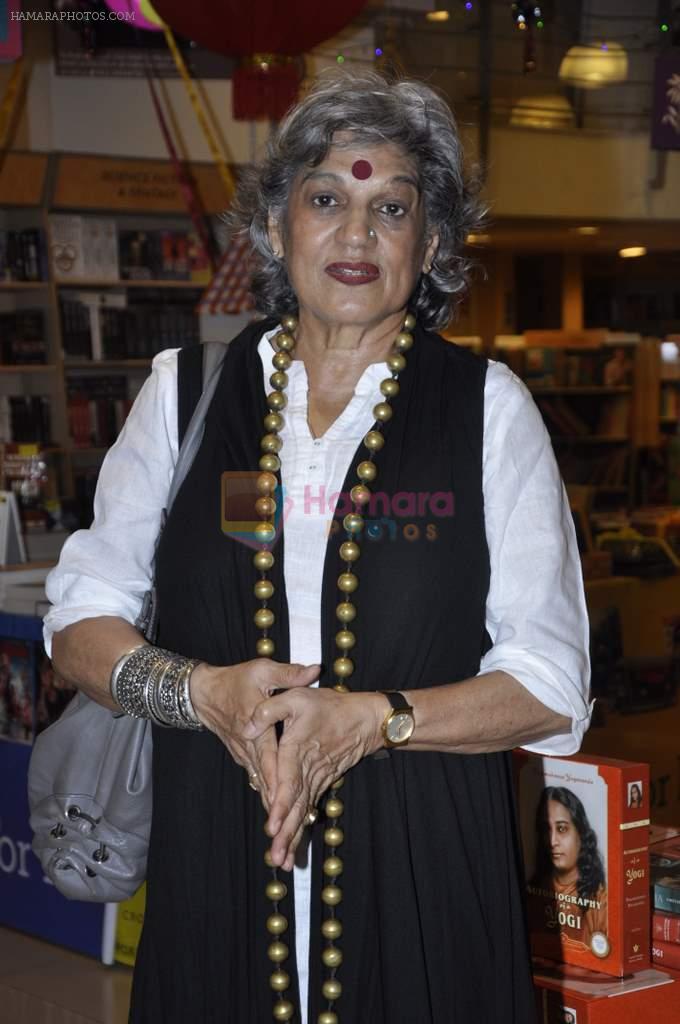 Dolly Thakore at Karan Razdan's book launch in Crossword, Mumbai on 31st Oct 2013