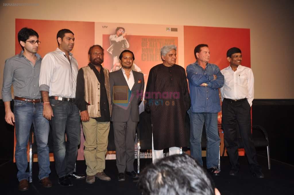 Javed Akhtar, Salim Khan, Ketan Mehta at Sholay 3D launch in PVR, Mumbai on 7th Nov 2013