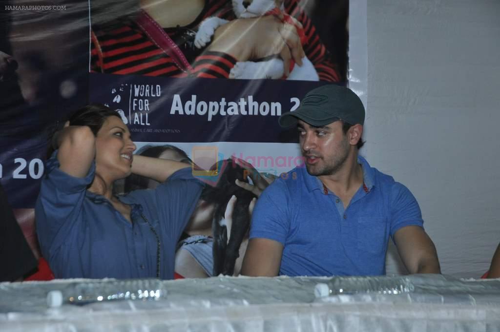 Imran Khan, Sonali bendre at pet adoption event in Khar, Mumbai on 24th Nov 2013