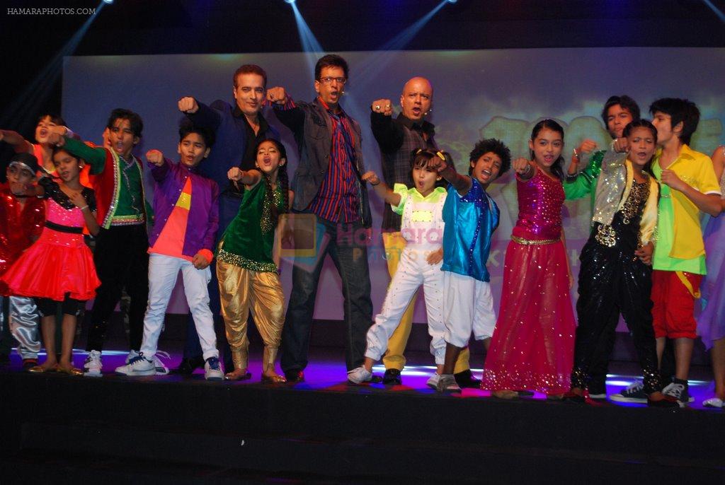 Jaaved Jaffrey, Ravi Behl, Naved Jaffrey at Boogie Woogie launch in Malad, Mumbai on 2nd Dec 2013