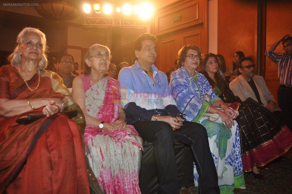 Waheeda Rehman, Asha Parekh, Helen, Jeetendra, Dimple Kapadia at Asha Parekh's Hand Imprint Unveiling At UTV Walk Of The Stars in Mumbai on 6th Dec 2013