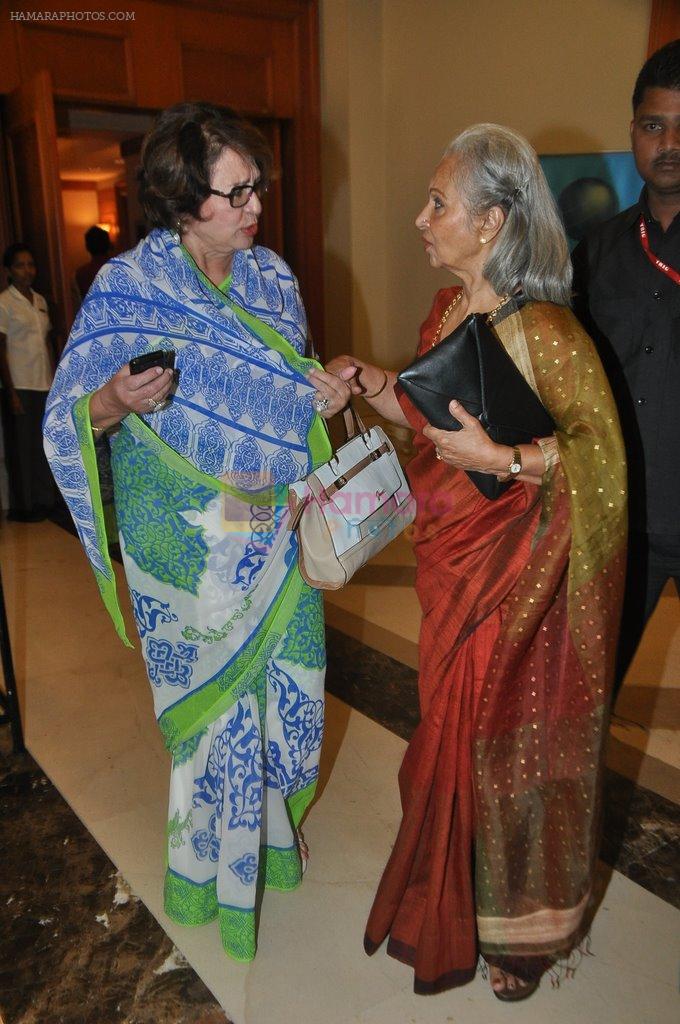 Waheeda Rehman, Helen at Asha Parekh's Hand Imprint Unveiling At UTV Walk Of The Stars in Mumbai on 6th Dec 2013