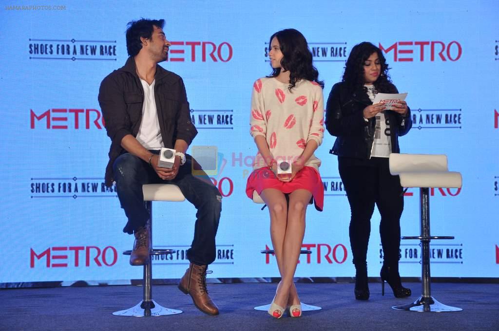 Rannvijay Singh, Kalki Koechlin at the launch the new range of Metro Shoes in Mumbai on 11th Dec 2013