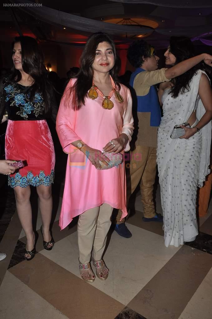 Alka Yagnik at Rohit Verma's show for Marigold Watches in J W Marriott, Mumbai on 11th Dec 2013