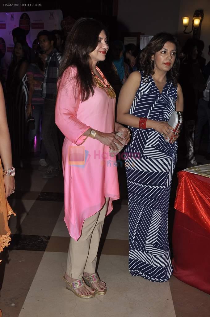 Alka Yagnik at Rohit Verma's show for Marigold Watches in J W Marriott, Mumbai on 11th Dec 2013