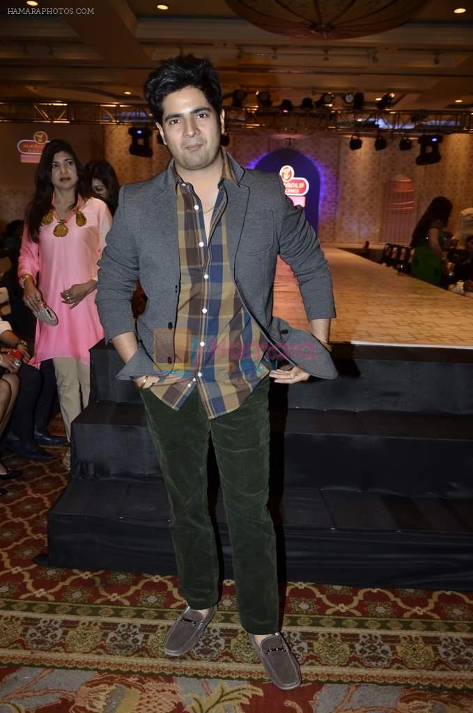 Karan Mehra at Rohit Verma's show for Marigold Watches in J W Marriott, Mumbai on 11th Dec 2013