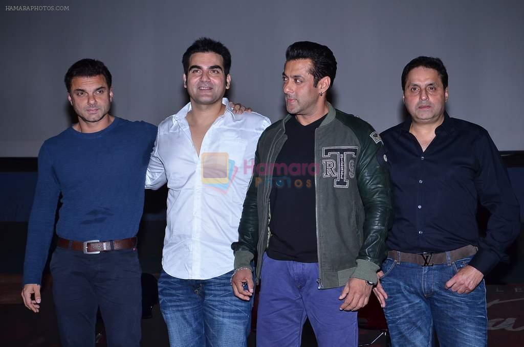 Salman Khan, Arbaaz Khan, Sohail Khan, Sunil A Lulla in Jai Ho film press meet in Chandan, Mumbai on 12th Dec 2013