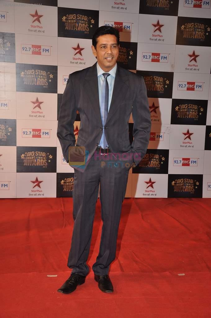 Anup Soni at Big Star Awards red carpet in Andheri, Mumbai on 18th Dec 2013