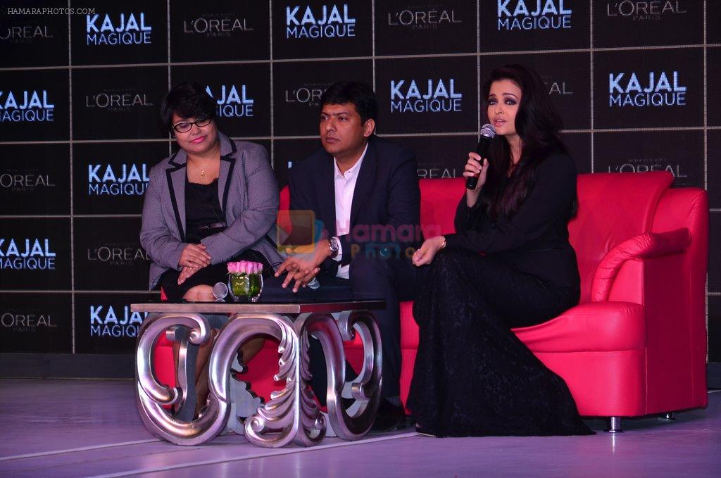 Aishwarya Rai Bachchan launches Loreal kajal in Palladium, Mumbai on 19th Dec 2013