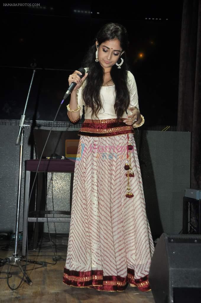 Monali Thakur at Lakshmi music launch in Hard Rock Cafe, Mumbai on 20th Dec 2013