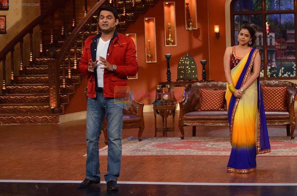 sumona chakravarti, Kapil Sharma on the sets of Comedy Nights with Kapil in Filmcity, Mumbai on 9th Jan 2014